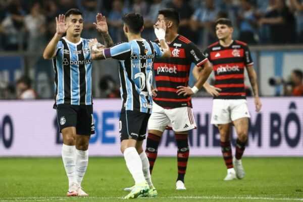 gremio-vence-flamengo-e-sao-paulo-tropeca-antes-de-jogos-em-brasilia