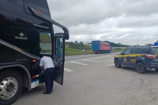 foragido-por-latrocinio-e-preso-pela-prf-na-regis-bittencourt,-em-itapecerica-da-serra